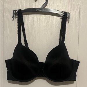 NWOT | Calvin Klein | Elegant Black Bra 38C